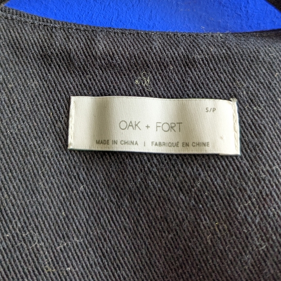 OAK + FORT Fitted Blouse - Picture 4 of 4